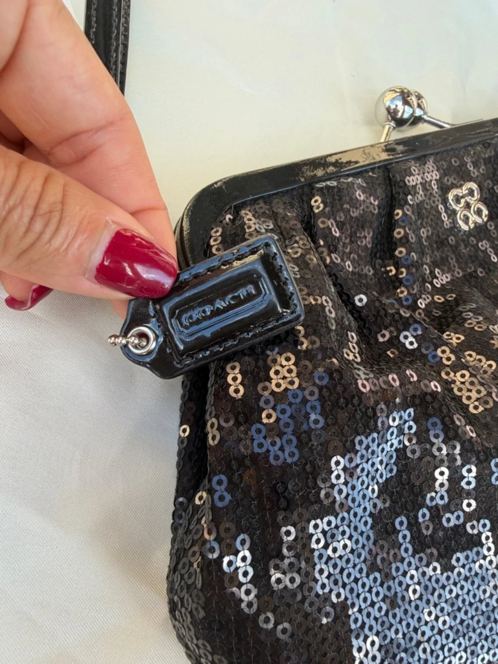 Coach Black Sequin Kiss-Lock Wristlet Clutch - Picture 2 of 14